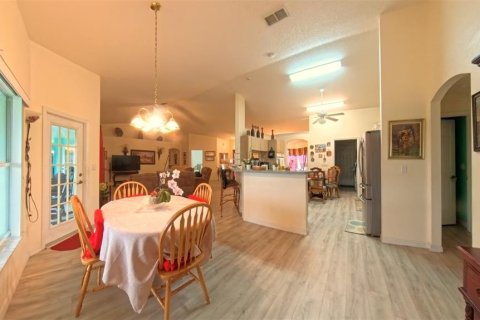 Casa en venta en Ocala, Florida, 4 dormitorios, 214.6 m2 № 1625542 - foto 12