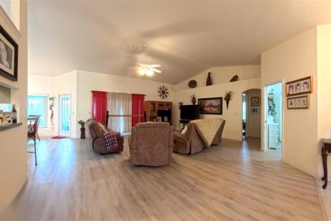 Casa en venta en Ocala, Florida, 4 dormitorios, 214.6 m2 № 1625542 - foto 7