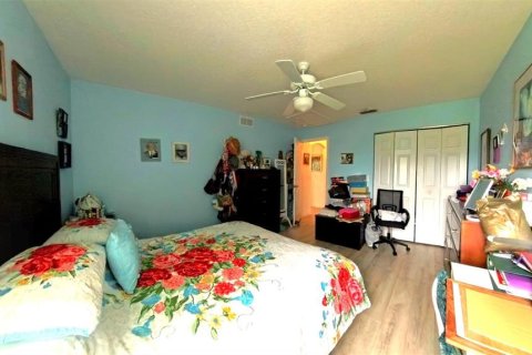 Casa en venta en Ocala, Florida, 4 dormitorios, 214.6 m2 № 1625542 - foto 20