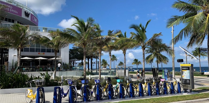 Condominio en Fort Lauderdale, Florida, 1 dormitorio № 1040921