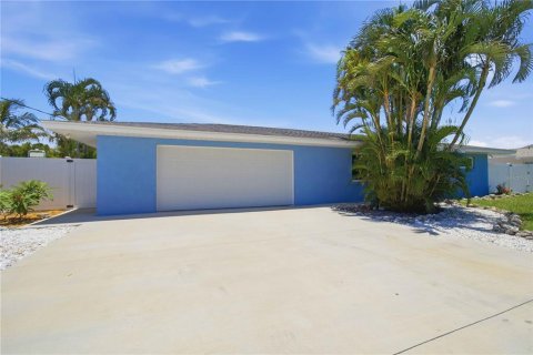 Casa en venta en Palmetto, Florida, 2 dormitorios, 130.43 m2 № 2226420 - foto 5