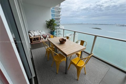 Copropriété à vendre à Miami, Floride: 2 chambres, 104.79 m2 № 1934847 - photo 22