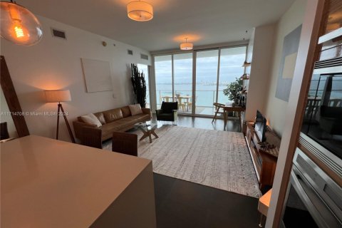 Copropriété à vendre à Miami, Floride: 2 chambres, 104.79 m2 № 1934847 - photo 13