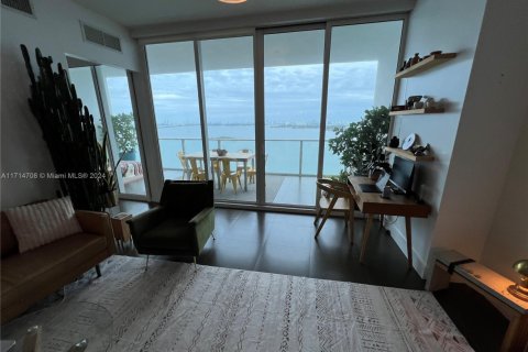 Copropriété à vendre à Miami, Floride: 2 chambres, 104.79 m2 № 1934847 - photo 20