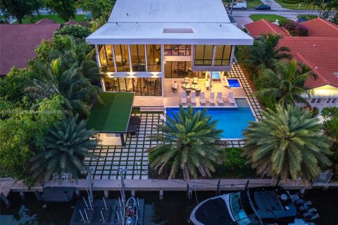 Купить виллу или дом в Халландейл-Бич, Флорида 7 спален, 516.54м2, № 1979867 - фото 3