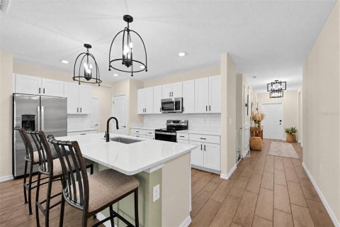 Villa ou maison à vendre à Wimauma, Floride: 7 chambres, 312.34 m2 № 2410238 - photo 17