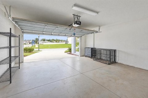 Villa ou maison à vendre à Wimauma, Floride: 7 chambres, 312.34 m2 № 2410238 - photo 12