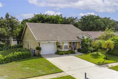 Villa ou maison à Boca Raton, Floride 4 chambres, 178.37 m2 № 2002138