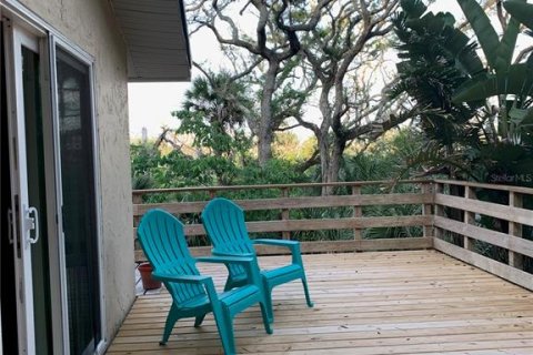 House in Palm Coast, Florida 3 bedrooms, 269.6 sq.m. № 2207600 - photo 16