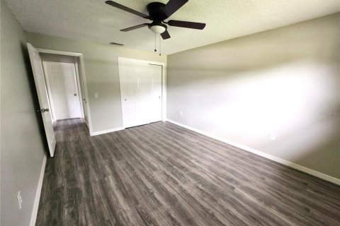 House in Spring Hill, Florida 3 bedrooms, 147.16 sq.m. № 1901035 - photo 29
