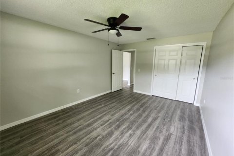 House in Spring Hill, Florida 3 bedrooms, 147.16 sq.m. № 1901035 - photo 30