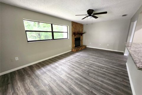 House in Spring Hill, Florida 3 bedrooms, 147.16 sq.m. № 1901035 - photo 17