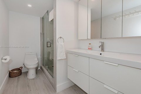 Copropriété à louer à Miami Beach, Floride: 2 chambres, 81.75 m2 № 2334938 - photo 19