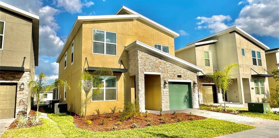 Casa en Davenport, Florida 5 dormitorios, 201.32 m2 № 1366625