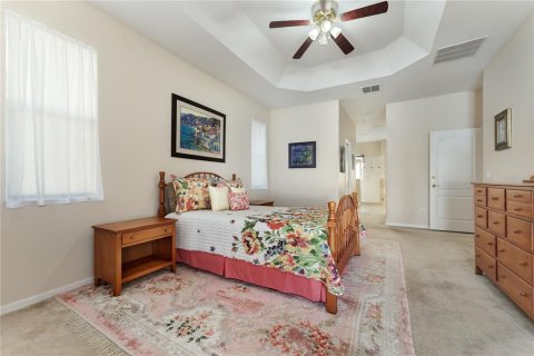 House in Grand Island, Florida 4 bedrooms, 238.76 sq.m. № 1642483 - photo 12