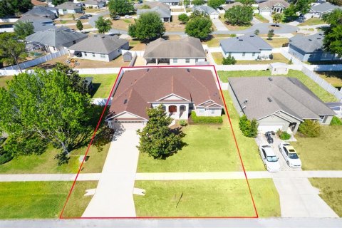 House in Grand Island, Florida 4 bedrooms, 238.76 sq.m. № 1642483 - photo 4