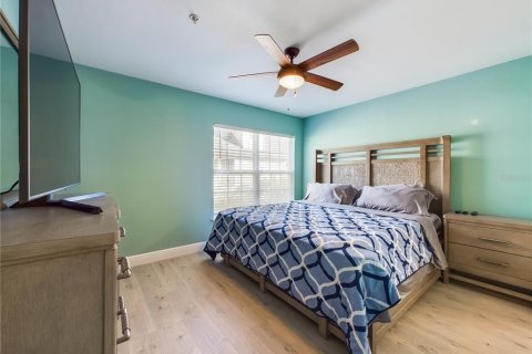 Condo in Sarasota, Florida, 2 bedrooms  № 2091497 - photo 17