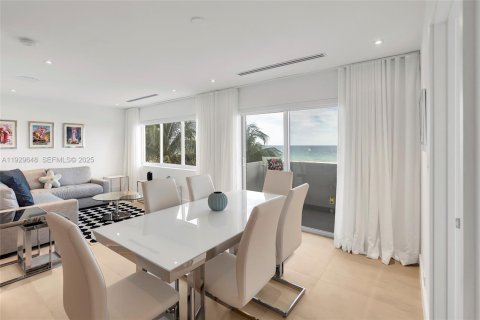 Снять в аренду кондоминиум в Майами-Бич, Флорида 3 спальни, 83.8м2, № 1990066 - фото 4