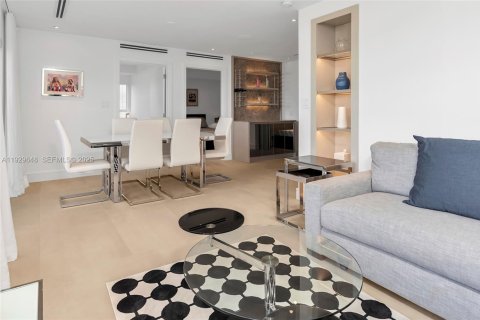 Снять в аренду кондоминиум в Майами-Бич, Флорида 3 спальни, 83.8м2, № 1990066 - фото 19