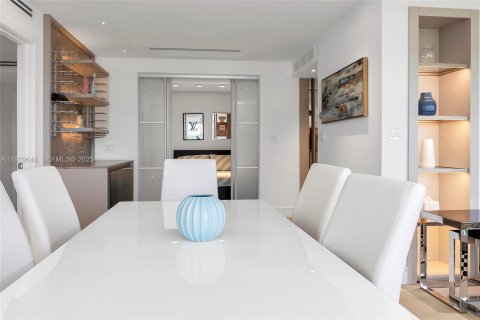 Снять в аренду кондоминиум в Майами-Бич, Флорида 3 спальни, 83.8м2, № 1990066 - фото 7