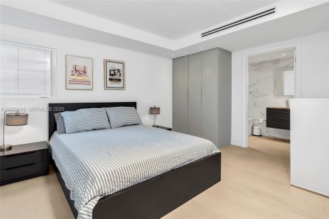 Снять в аренду кондоминиум в Майами-Бич, Флорида 3 спальни, 83.8м2, № 1990066 - фото 9