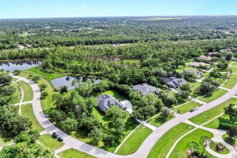 Casa en venta en Bradenton, Florida, 4 dormitorios, 272.39 m2 № 1827987 - foto 2