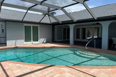 Casa en alquiler en Port Charlotte, Florida, 3 dormitorios, 176.7 m2 № 1394050 - foto 21