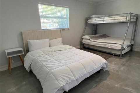 Casa en alquiler en Port Charlotte, Florida, 3 dormitorios, 176.7 m2 № 1394050 - foto 11