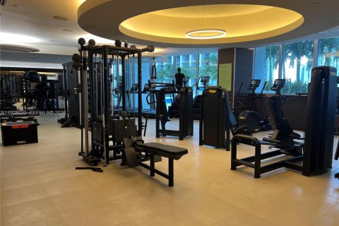 Condo in Miami, Florida, 1 bedroom  № 1997622 - photo 21