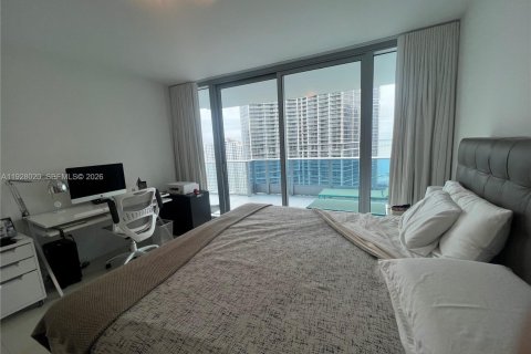 Condo in Miami, Florida, 1 bedroom  № 1997622 - photo 12