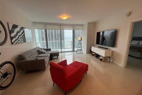 Condo in Miami, Florida, 1 bedroom  № 1997622 - photo 6