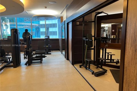 Condo in Miami, Florida, 1 bedroom  № 1997622 - photo 23