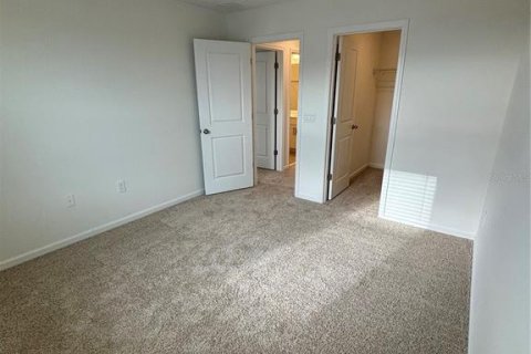 Villa ou maison à louer à Haines City, Floride: 5 chambres, 260.13 m2 № 1843004 - photo 26