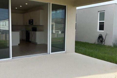 Villa ou maison à louer à Haines City, Floride: 5 chambres, 260.13 m2 № 1843004 - photo 14