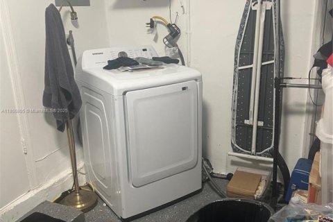 Villa ou maison à vendre à Plantation, Floride: 2 chambres, 133.59 m2 № 1958219 - photo 26