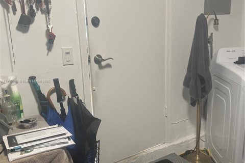 Villa ou maison à vendre à Plantation, Floride: 2 chambres, 133.59 m2 № 1958219 - photo 25