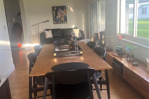 Villa ou maison à vendre à Plantation, Floride: 2 chambres, 133.59 m2 № 1958219 - photo 10