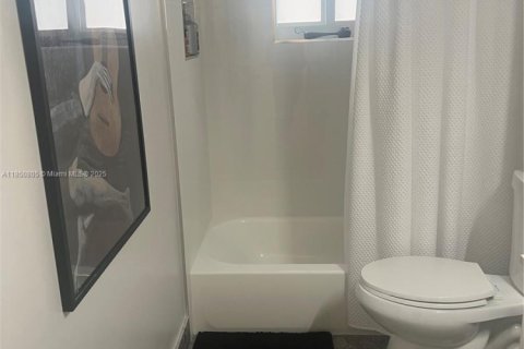 Villa ou maison à vendre à Plantation, Floride: 2 chambres, 133.59 m2 № 1958219 - photo 20