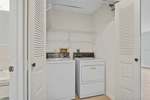Copropriété à vendre à New Port Richey, Floride: 2 chambres, 95.13 m2 № 1538327 - photo 24