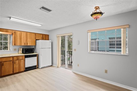 Copropriété à vendre à New Port Richey, Floride: 2 chambres, 95.13 m2 № 1538327 - photo 11