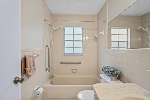 Copropriété à vendre à New Port Richey, Floride: 2 chambres, 95.13 m2 № 1538327 - photo 22