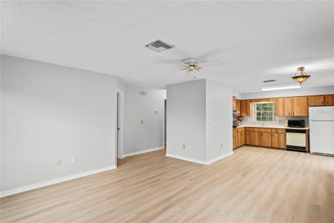 Copropriété à vendre à New Port Richey, Floride: 2 chambres, 95.13 m2 № 1538327 - photo 3