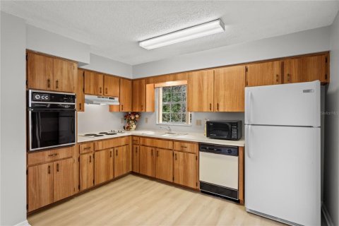 Copropriété à vendre à New Port Richey, Floride: 2 chambres, 95.13 m2 № 1538327 - photo 8