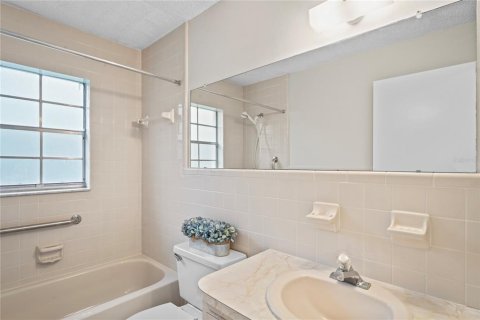 Copropriété à vendre à New Port Richey, Floride: 2 chambres, 95.13 m2 № 1538327 - photo 21