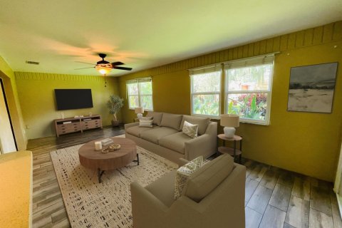 House in Lake Placid, Florida 2 bedrooms, 144 sq.m. № 2084097 - photo 18