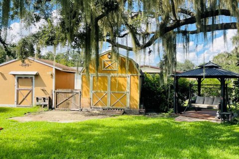 House in Lake Placid, Florida 2 bedrooms, 144 sq.m. № 2084097 - photo 24