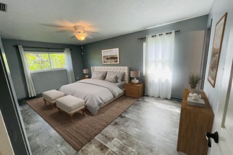 House in Lake Placid, Florida 2 bedrooms, 144 sq.m. № 2084097 - photo 13
