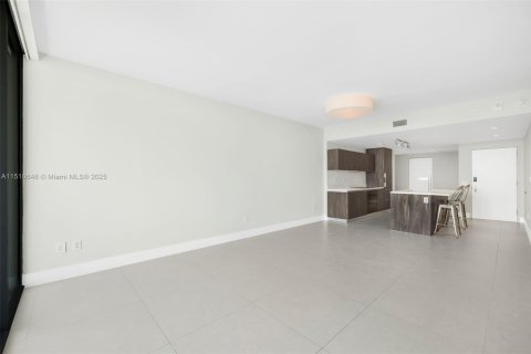 Condo in Miami, Florida, 1 bedroom  № 936277 - photo 4