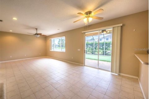 House in Ellenton, Florida 4 bedrooms, 270.25 sq.m. № 2224821 - photo 4