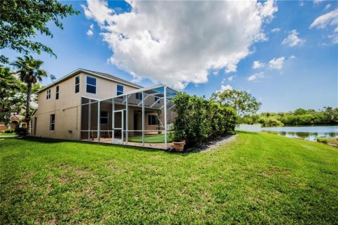 House in Ellenton, Florida 4 bedrooms, 270.25 sq.m. № 2224821 - photo 2